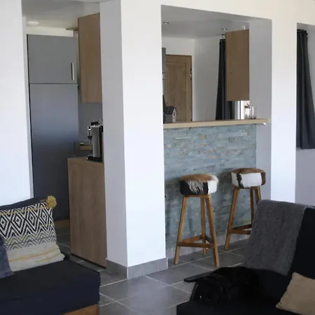 Myrtille Classée 4 étoiles Meublé De Tourisme - Vue Montagne, Terrasse, Jardin, 8 Pers Murat-le-Quaire
